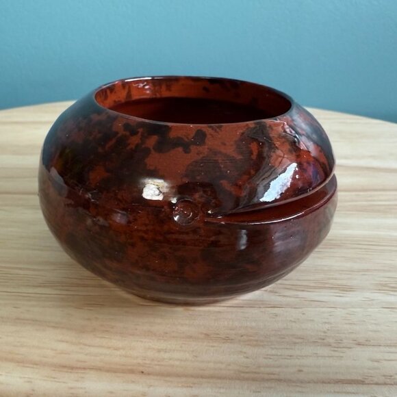 JH Huberhaus Pottery 1996 Studio Sgraffito Egg Separator Redware Pottery - Picture 3 of 9